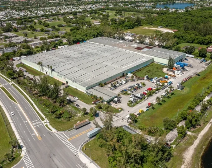 Why warehousing services make sense for your business! Why warehousing services make sense for your business!